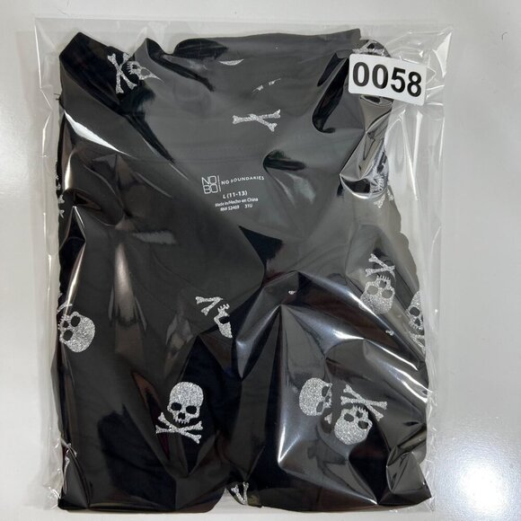 Black Skull Crossbones Knot Front Top Womens L Pocket Tee Goth By No Boundaries - Picture 11 of 11